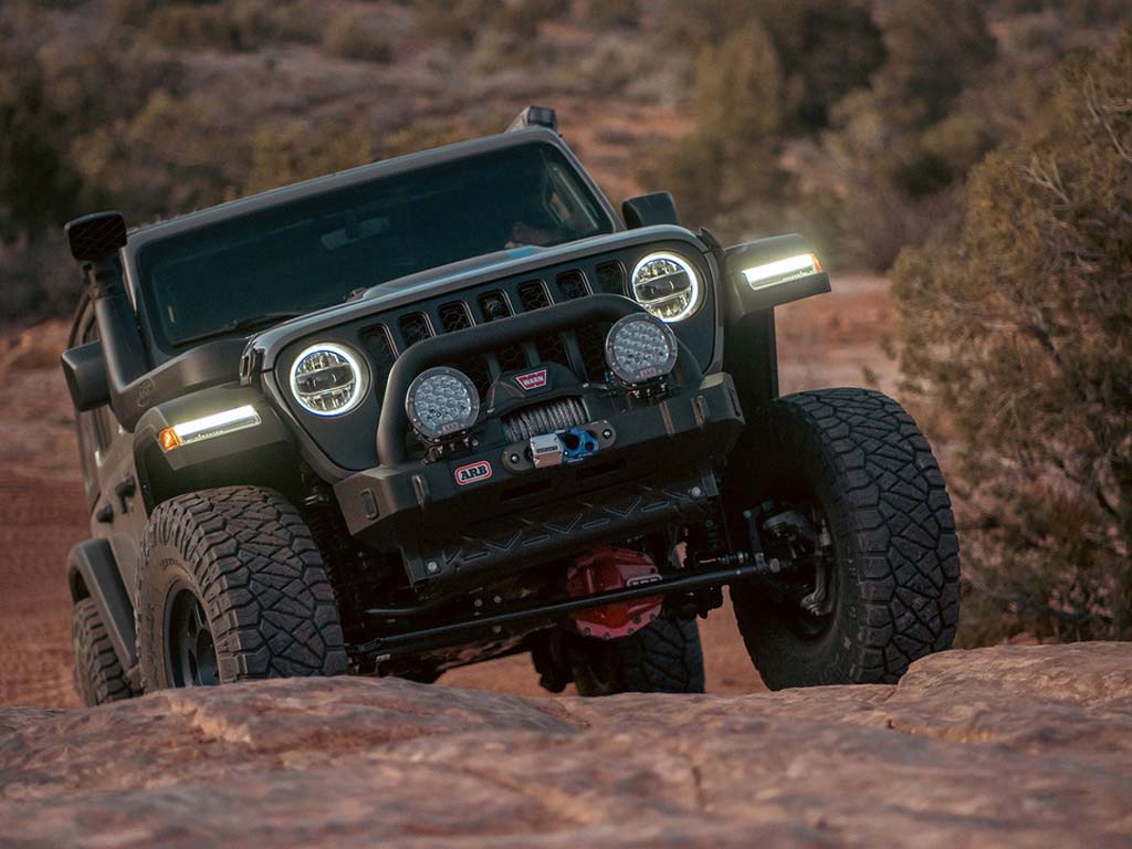 ARB Stubby Bumper for 2018-Current Jeep JL Wrangler and JT Gladiator - Image 3
