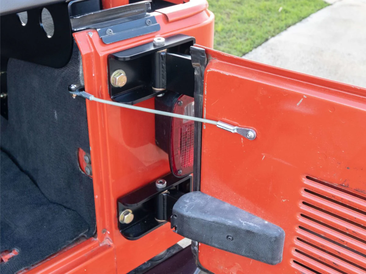 Rusty's Tire Carrier - 1997-2006 TJ / LJ Wrangler - Image 5